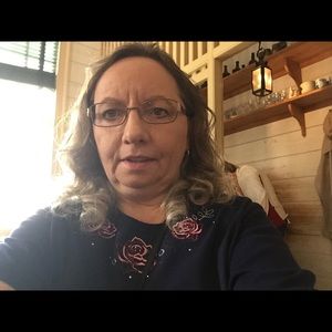 Meet your Posher, Roberta